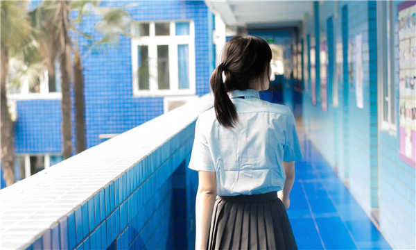 东凤镇如何找到一个可以帮助我生孩子的女人？